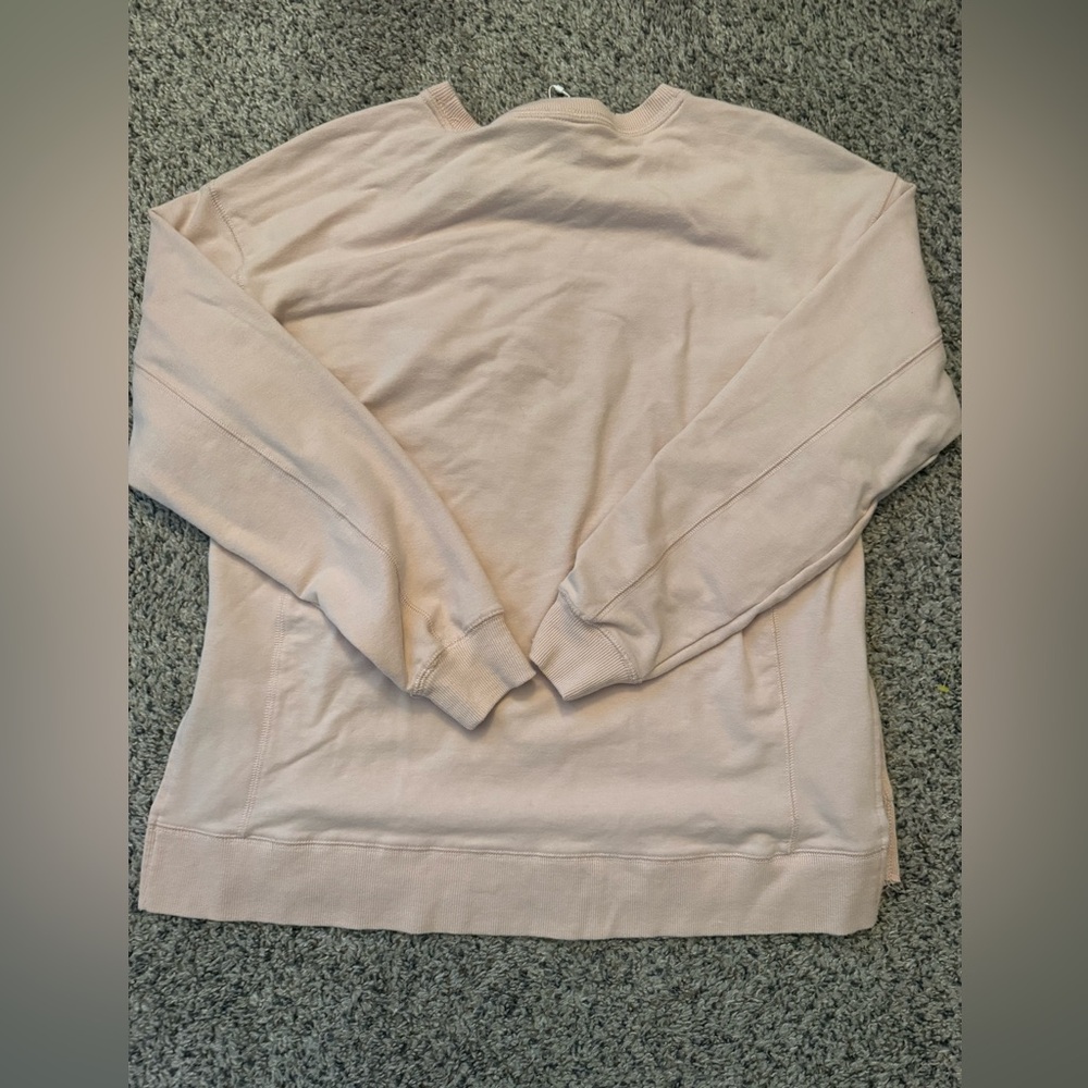 Wild fox Pink Sweater - Cozy and Stylish - Picture 4 of 4